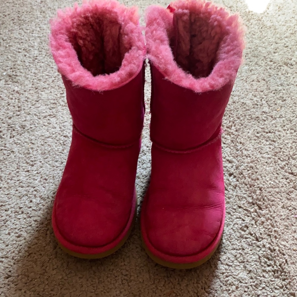 UGG GIRLS BOOTS